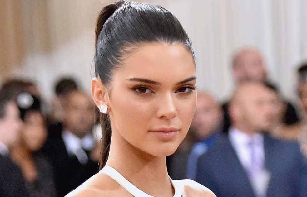 How Old Is Kendall Jenner?